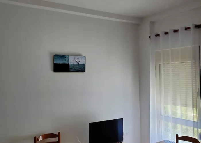 Summer Gate Σαράντα