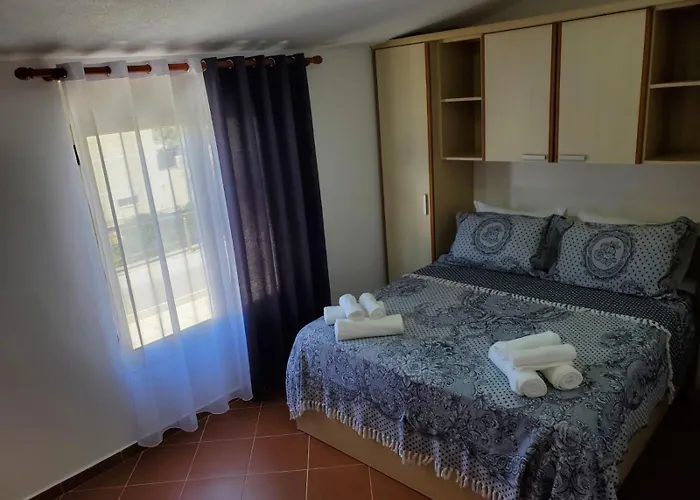 Ξενοδοχείο με διαμερίσματα Summer Gate Σαράντα