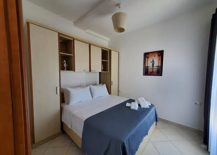 Ξενοδοχείο με διαμερίσματα Summer Gate Σαράντα