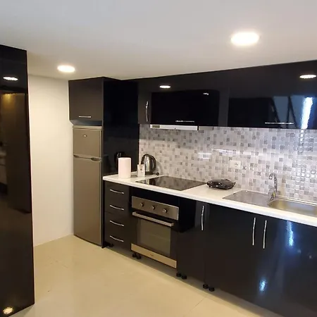 Apart-hotel Summer Gate Sarandë